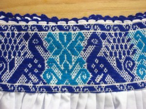 画像4: ナワ族の鳥刺繍ブラウス・半袖・ブルー