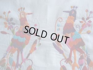 画像4: 再入荷☆メキシコ刺繍・マサテコ族の孔雀と花刺繍のワンピース