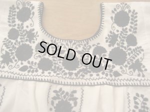 画像4: メキシコ刺繍花の刺繍ワンピース・マンタ・黒刺繍