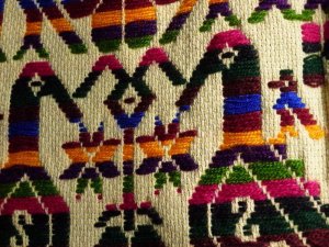 画像2: メキシコ刺繍・マサワ族の鳥刺繍テーブルランナー・カラフル