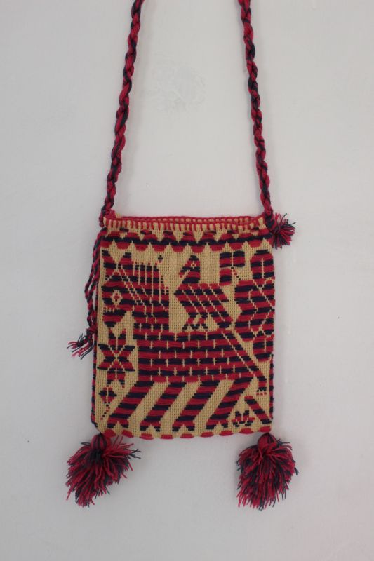 オトミ族の毛糸刺繍ショルダーバック(S)レッド