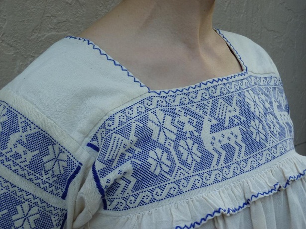 画像: メキシコ刺繍ナチュラル刺繍ブラウス・鹿ブルー