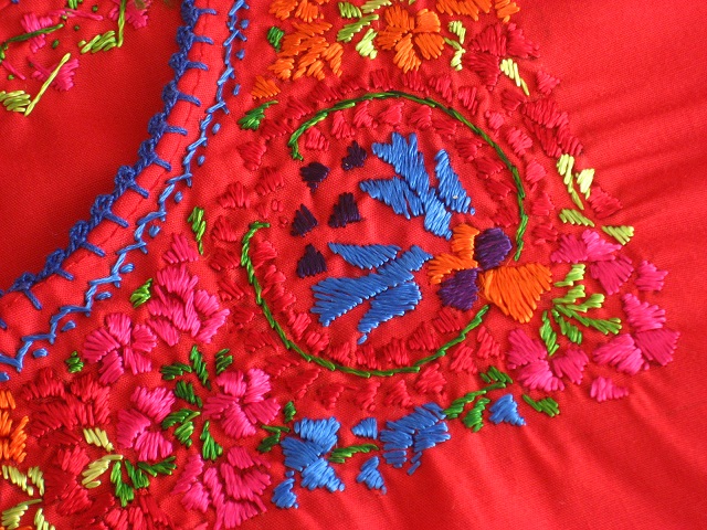 画像: メキシコ刺繍サンアントニーノブラウス・パフスリーブ・レッド