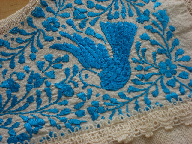画像: メキシコ刺繍ブラウス・キナリ・ターコイズ刺繍