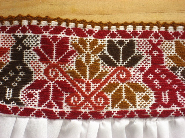 画像: メキシコ刺繍・ナワ族の鳥刺繍ブラウス・ブラウン
