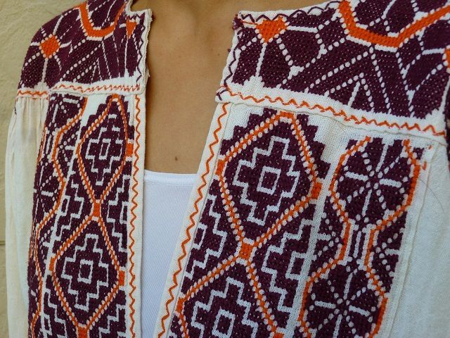 画像: メキシコ刺繍サポテコ族のクロスステッチ七分袖チュニック・あずき