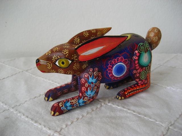 メキシコオアハカ木彫り雑貨アレブリヘ・ウサギ
