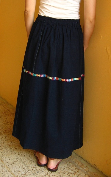 画像: グアテマラ・ウエスト刺繍切替えスカート・ネイビー