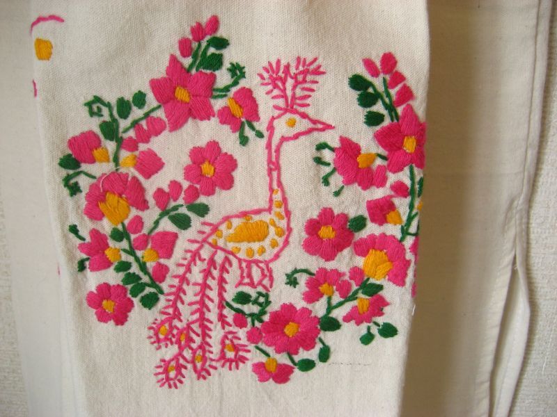 画像: ベビー用メキシコ刺繍ワンピース1〜2歳用・マンタ