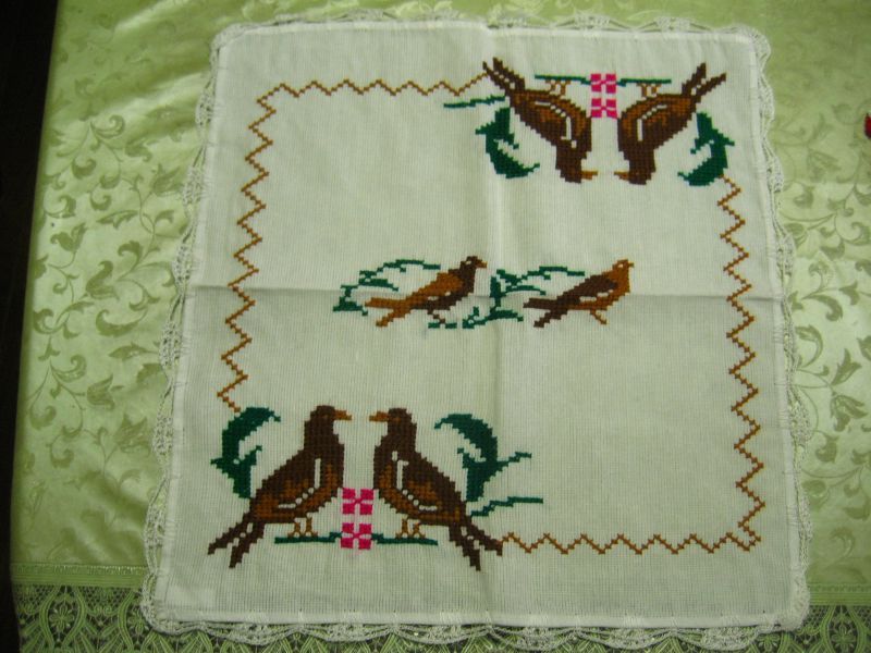 画像: メキシコ刺繍・マサテコ族の刺繍クロス・2羽の鳥