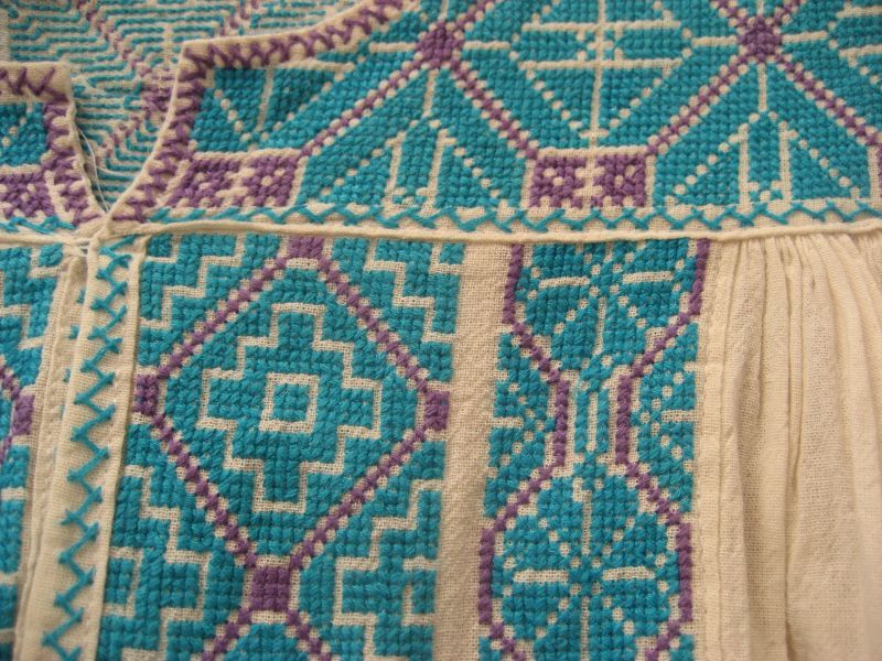 画像: メキシコ刺繍サポテコ族のクロスステッチ七分袖チュニック・ターコイズ