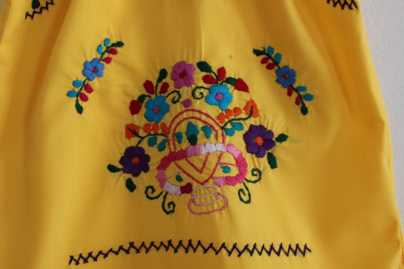 画像: ベビー用メキシコ刺繍ワンピース1〜2歳用・イエロー
