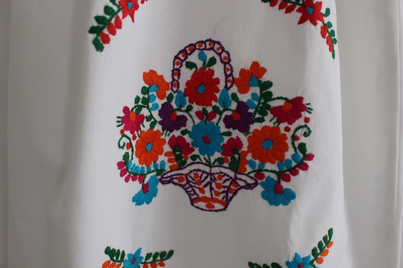 画像: 子供用メキシコ刺繍ワンピース8歳用マンタ
