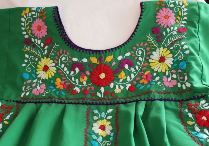 画像: メキシコ刺繍花の刺繍ワンピース・グリーン