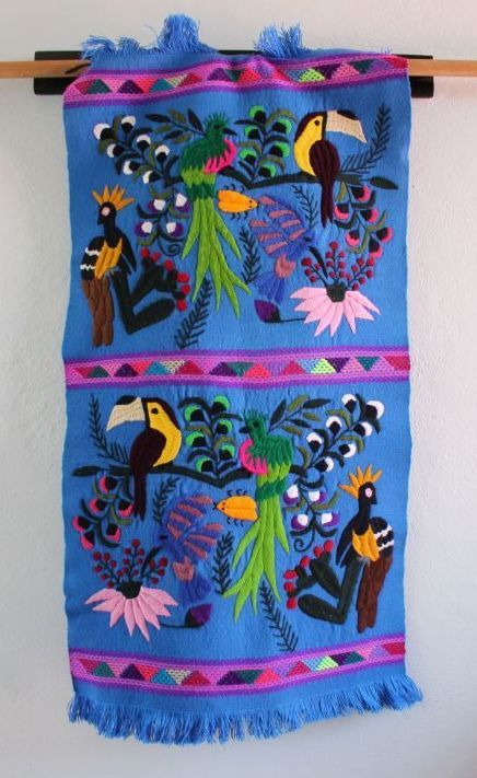 画像: メキシコ刺繍・チアパスの鳥花刺繍クロス