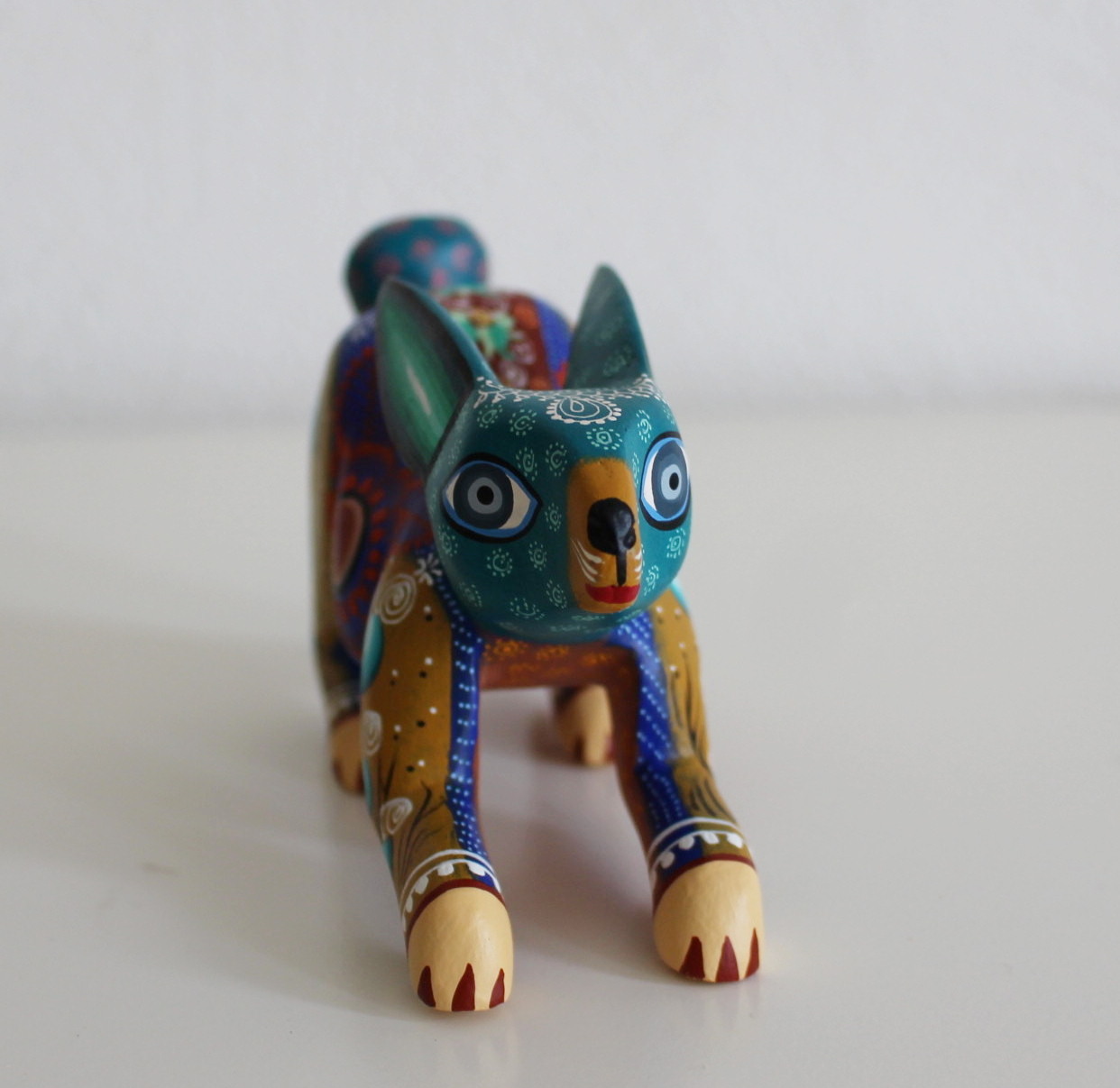 画像: メキシコオアハカ木彫り雑貨アレブリヘ・ウサギ