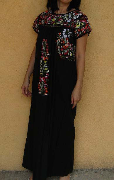 画像: メキシコ刺繍サン・アントニーノ刺繍ワンピース・ブラック