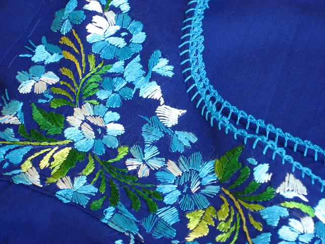 画像: メキシコ刺繍サン・アントニーノ刺繍ワンピース・ブルー