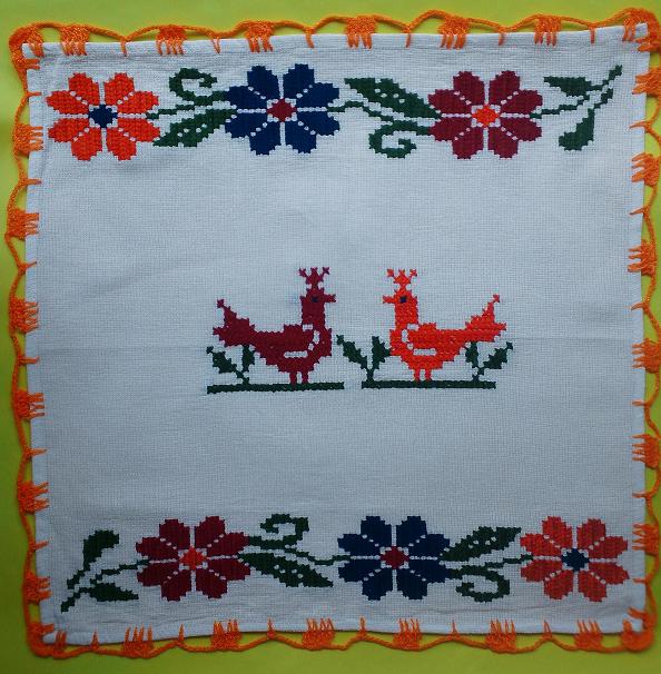 画像: メキシコ刺繍・マサテコ族の刺繍クロス・花と小鳥