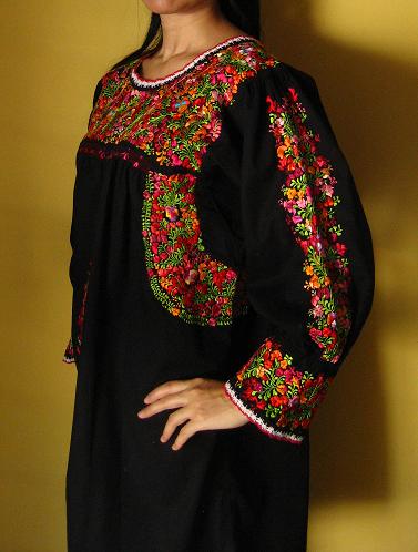 画像: メキシコ刺繍サン・アントニーノハイグレード刺繍ブラウス長袖・ブラック
