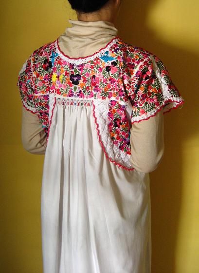 画像: メキシコ刺繍サン・アントニーノハイグレード刺繍ワンピース・ホワイト