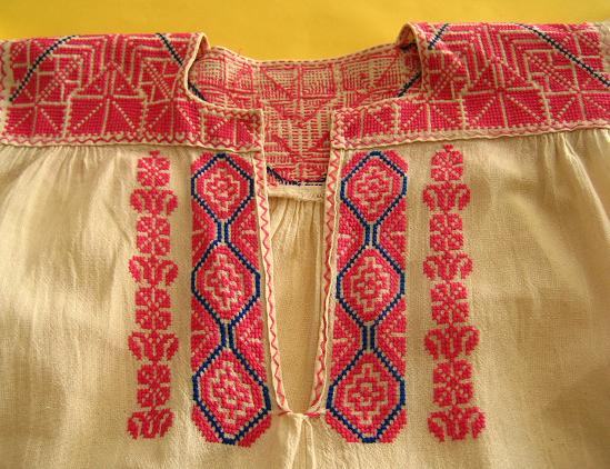 画像: メキシコ刺繍サポテコ族のクロスステッチ七分袖チュニック